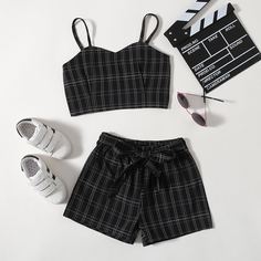 Майка и шорты в клетку с поясом для девочек Shein