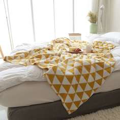 Вязаное одеяло с треугольным узором Shein