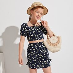 Топ с цветочным принтом и юбка для девочек Shein