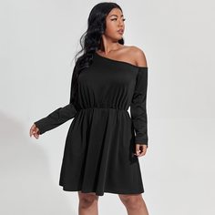 Платье размера плюс с асимметричным воротником Shein