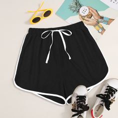 Шорты размера плюс с узлом Shein