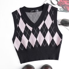 Вязаный жилет с узором аргайл Shein
