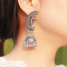 Jhumka серьги-подвески с бахромой Shein
