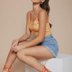 Топ-слинг с полным узором Shein