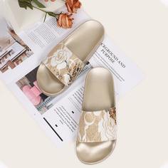 Шлепанцы с цветочным рисунком Shein
