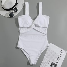 Слитный купальник с драпировкой Shein