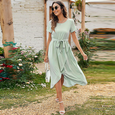 Платье с поясом Shein