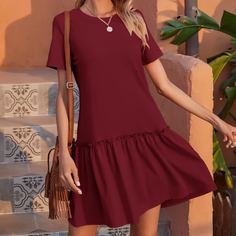 Однотонное платье с оборками Shein