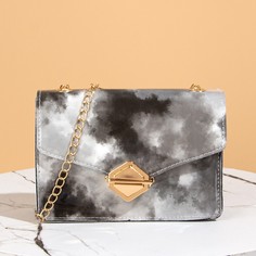 На цепочке тай дай Модный Сумка через плечо Shein