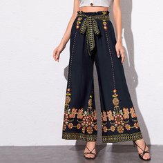 Широкие брюки с цветочной вышивкой Shein