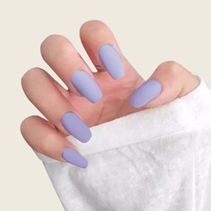 24шт накладные ногти, 1шт пилочка для ногтей и 1 лист лента Shein