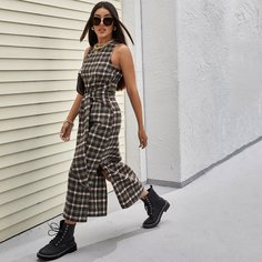 Платье с поясом и разрезом в клетку Shein