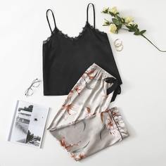 Атласная пижама размера плюс с цветочным принтом и кружевом Shein