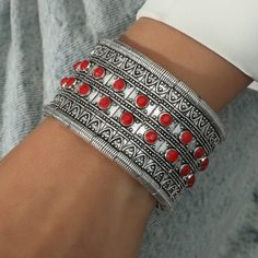 Винтажный широкий браслет Shein