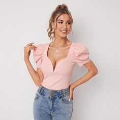 Вязаная футболка в рубчик с пышным рукавом и воротником-сердечком Shein