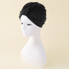Шапка с бусинами Shein