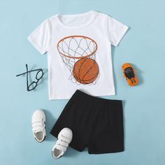 Шорты и футболка с принтом баскетбола для мальчиков Shein