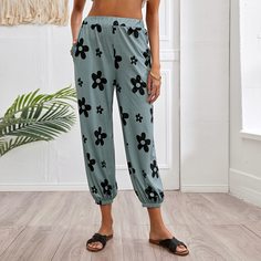 Брюки с цветочным принтом Shein