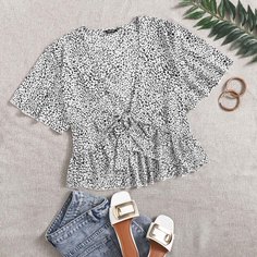 Топ размера плюс с принтом и узлом Shein