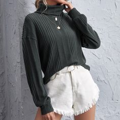 Футболка с высоким воротником Shein