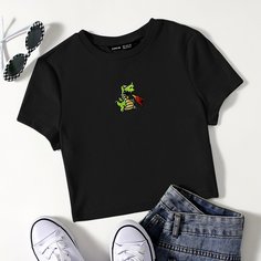 Кроп футболка с вышивкой Shein