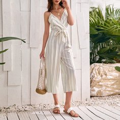Полосатый комбинезон на бретелях с поясом Shein