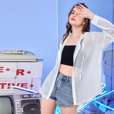Шифоновая прозрачная блузка на кулиске с капюшоном Shein