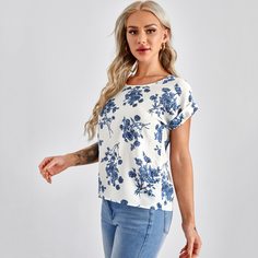 Топ с цветочным принтом Shein