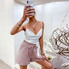 Короткий топ на бретелях Shein