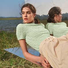 Однотонный топ с круглым воротником Shein