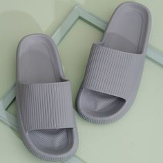 Мужские тапочки для душа Shein