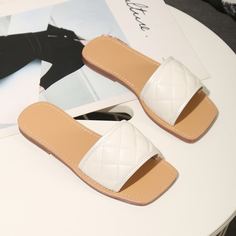 Стеганые шлепанцы для девочек Shein