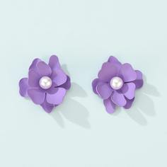 Серьги-гвоздики с цветочным декором Shein