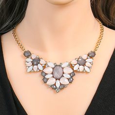 Ожерелье со стразами Shein