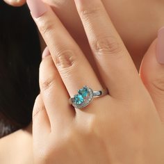 Кольцо со стразами в форме сердца Shein