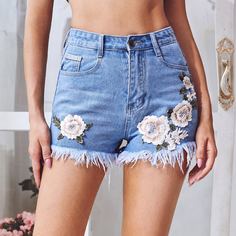 Карман Цветочный Повседневный Джинсовые шорты Shein
