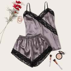 Атласная пижама на бретелях с кружевом Shein