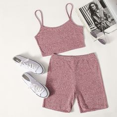 Трикотажная майка и байкерские шорты Shein