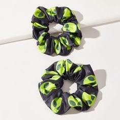 2шт резинка для волос с мультипликационным принтом Shein