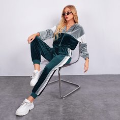 Бархатная контрастная куртка на молнии с капюшоном и спортивные брюки Shein