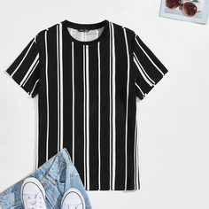 Мужская футболка в полоску с коротким рукавом Shein