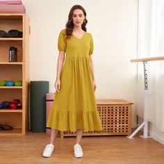 Платье с пышным рукавом Shein