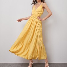 Однотонное платье на бретелях Shein