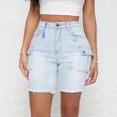 Джинсовые шорты с карманом Shein