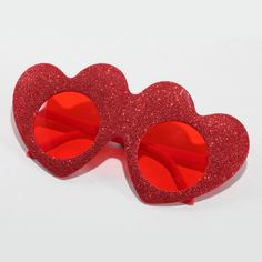 Блестящие солнцезащитные очки в форме сердечка Shein