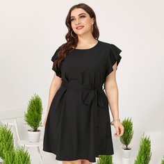 Однотонное платье размера плюс с поясом Shein