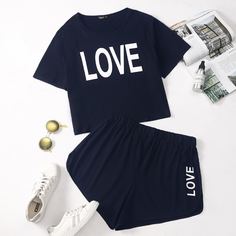 Шорты и футболка с текстовым принтом размера плюс Shein