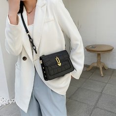 Сумка через плечо на цепочке с крокодиловым тиснением Shein