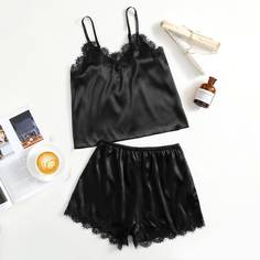 Атласная майка с кружевной отделкой и шорты Shein