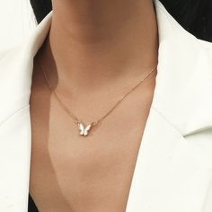 Ожерелье с бабочкой Shein